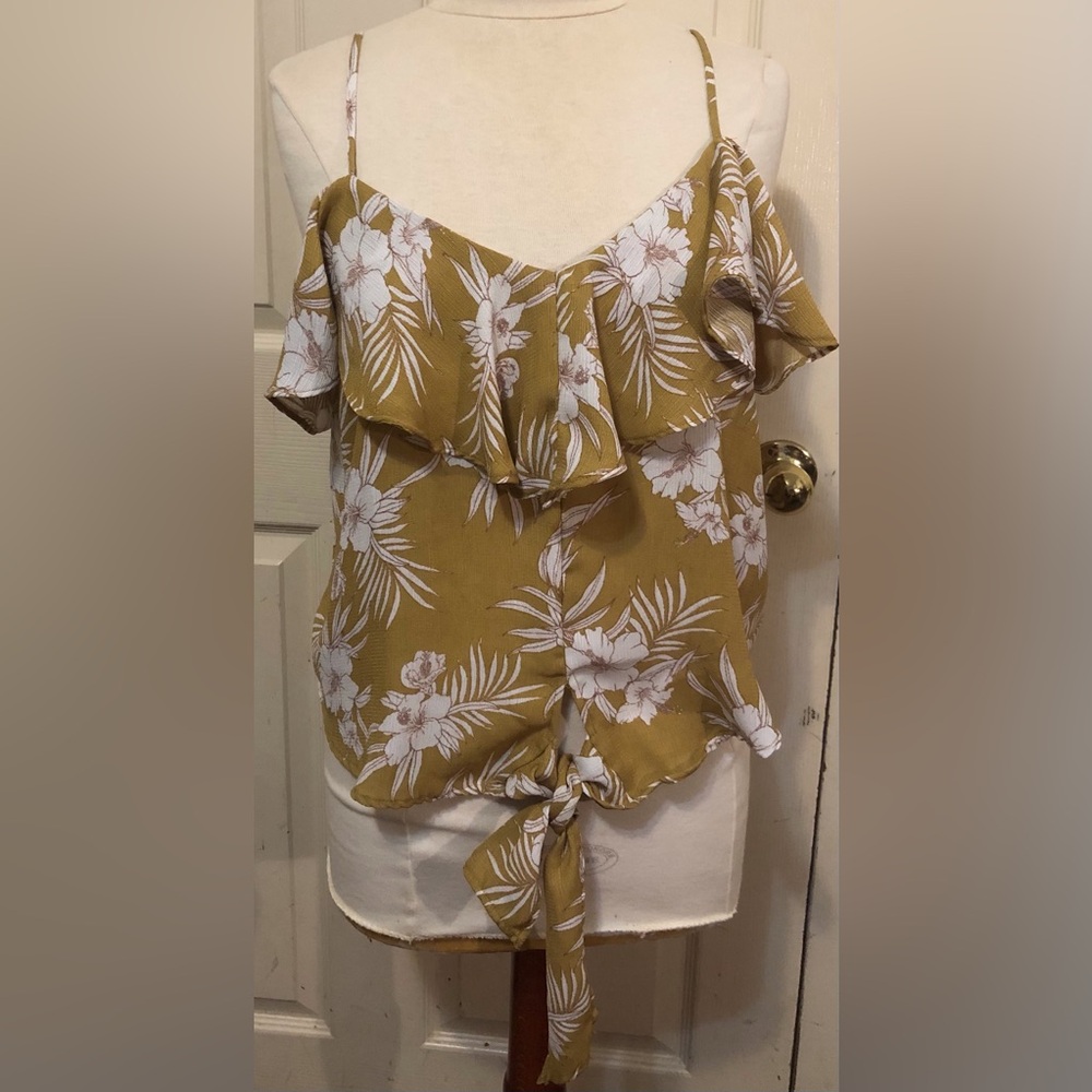 Sweet Rain Floral Mustard Open Shoulder Top size xlarge